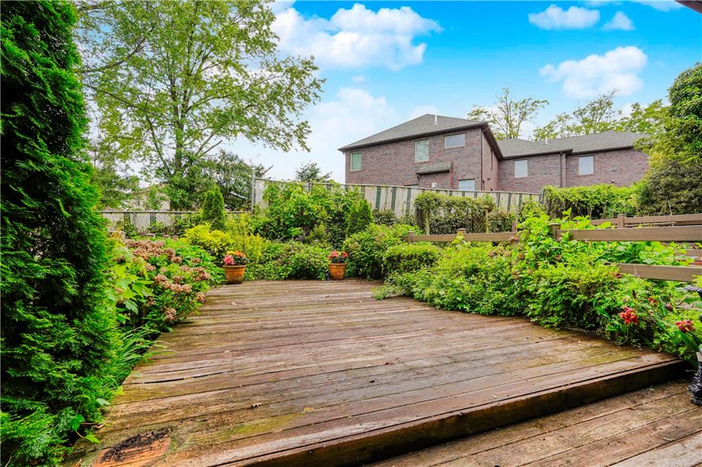 282 Grasmere Drive Grasmere Staten Island NY 10305
