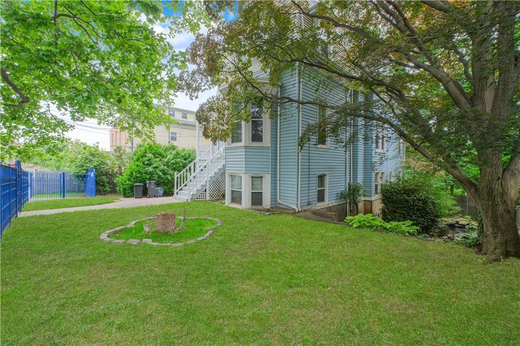 9 Court Street Stapleton Staten Island NY 10304