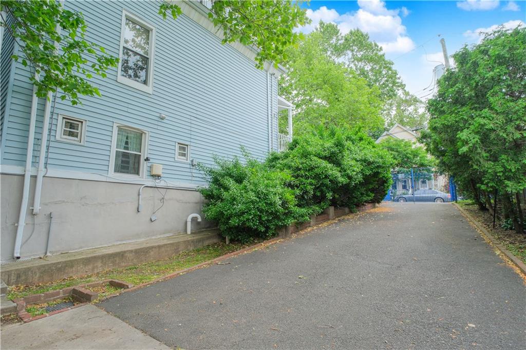 9 Court Street Stapleton Staten Island NY 10304