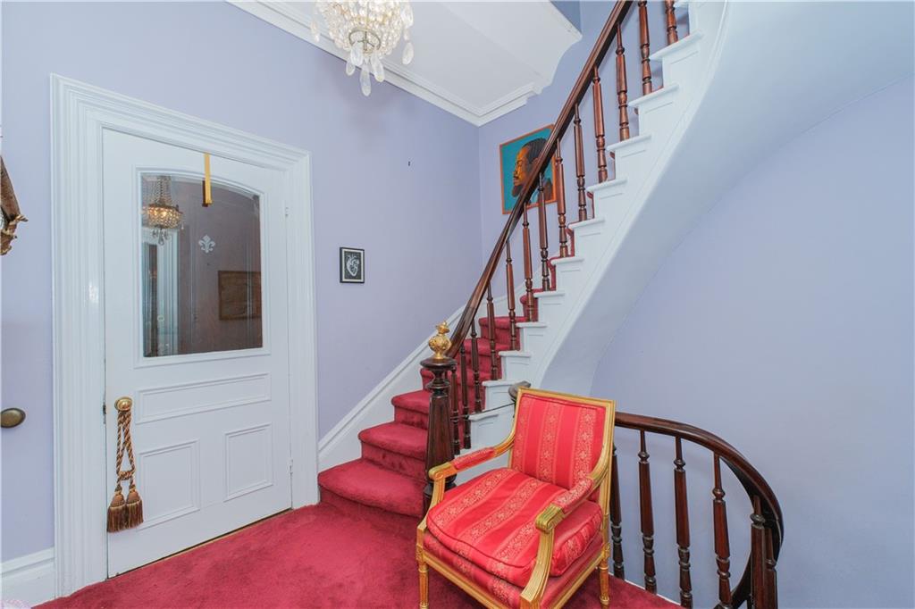 9 Court Street Stapleton Staten Island NY 10304
