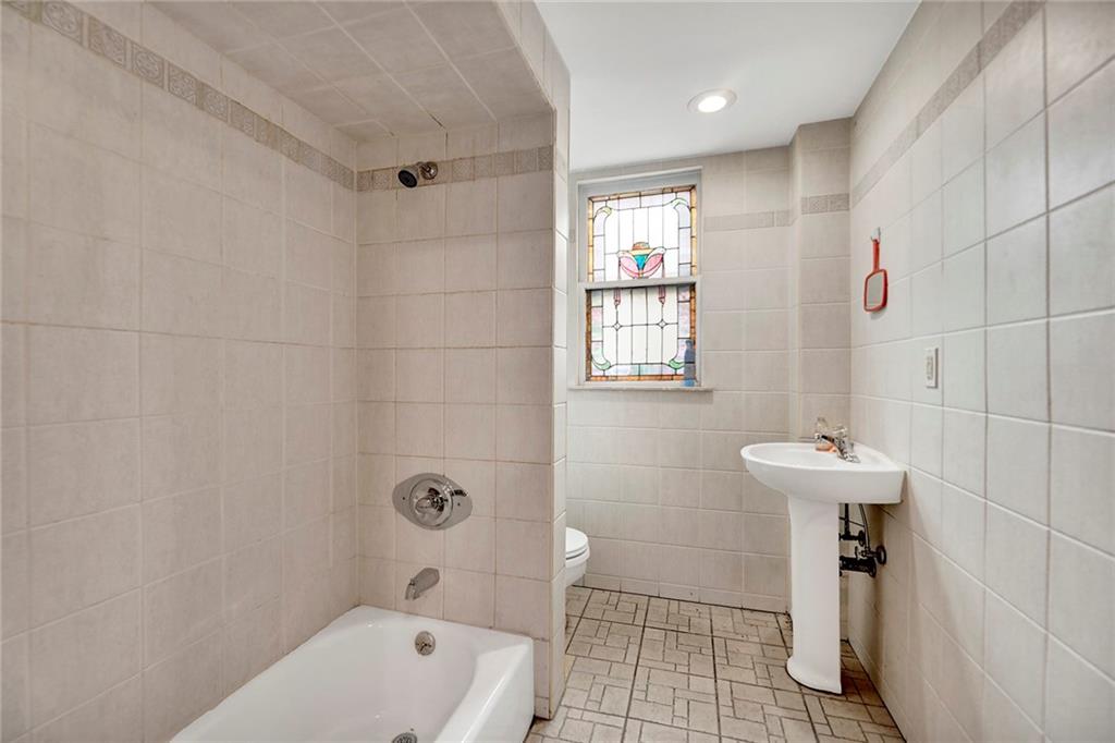 1816 Voorhies Avenue Sheepshead Bay Brooklyn NY 11235
