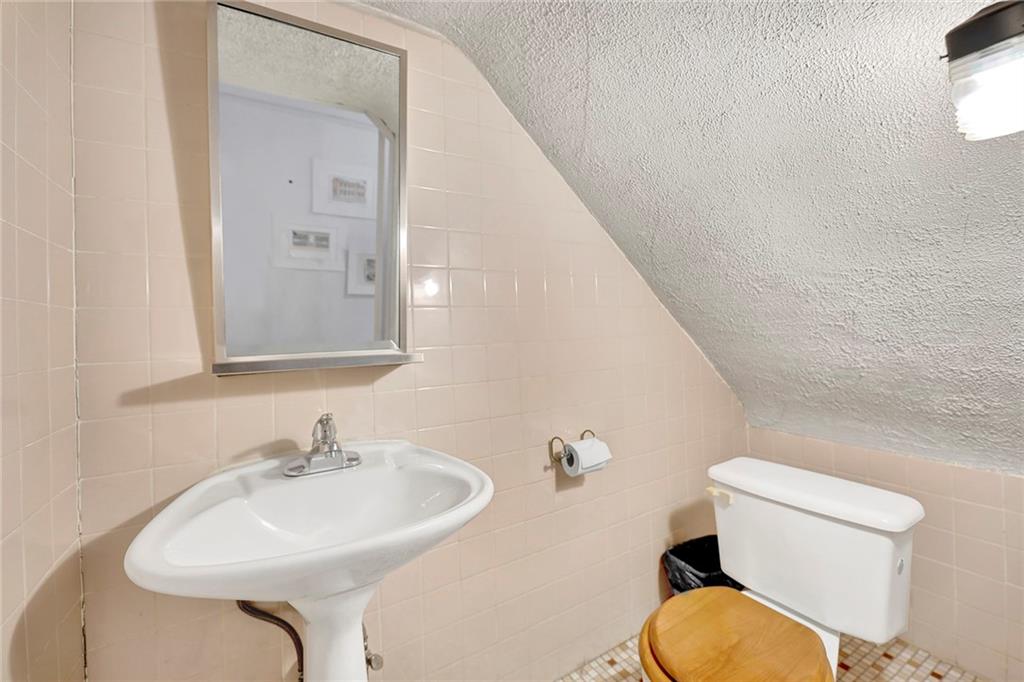 1816 Voorhies Avenue Sheepshead Bay Brooklyn NY 11235