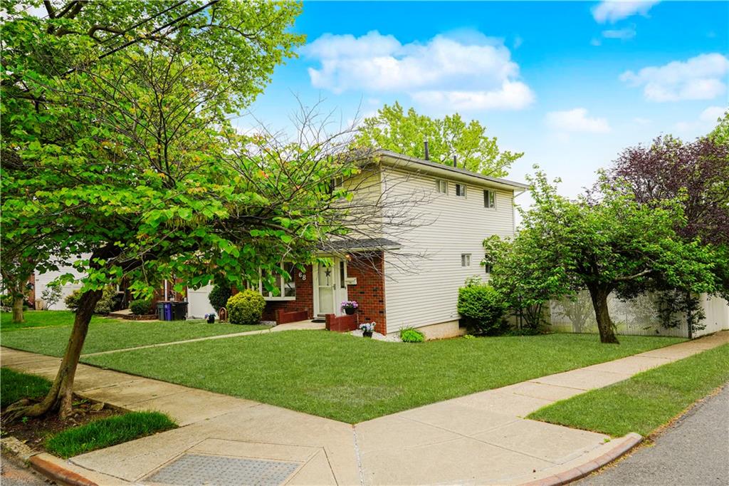 68 Trent Street Bay Terrace Staten Island NY 10308
