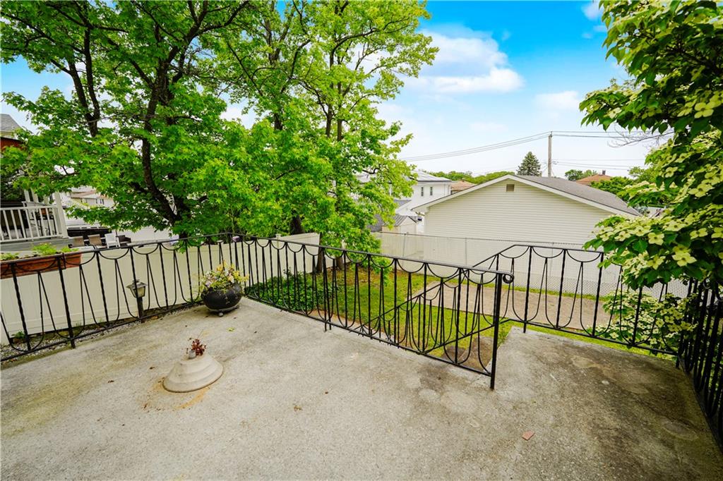 68 Trent Street Bay Terrace Staten Island NY 10308