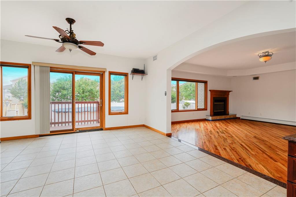 30 Carlton Court Huguenot Staten Island NY 10312