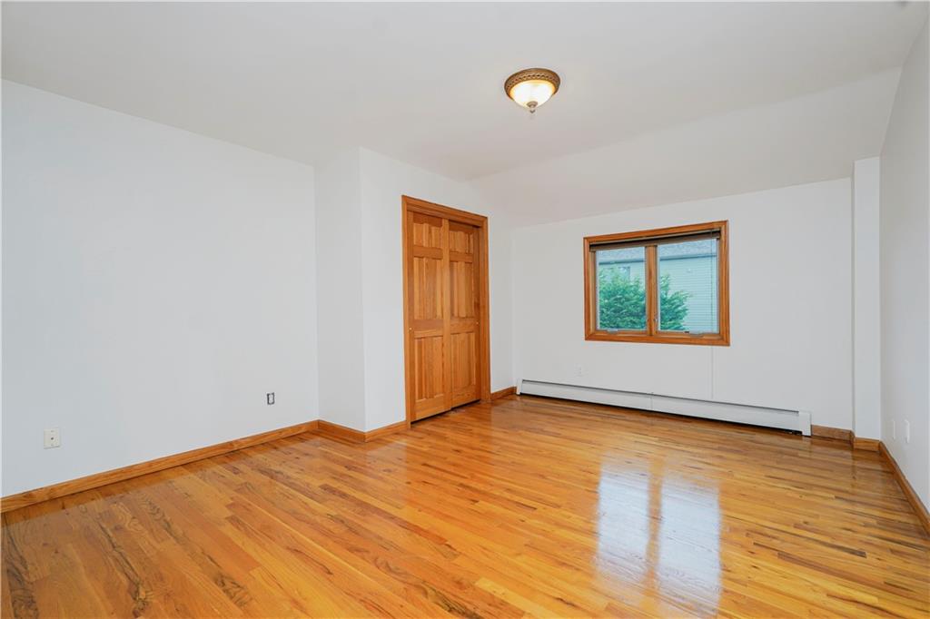 30 Carlton Court Huguenot Staten Island NY 10312