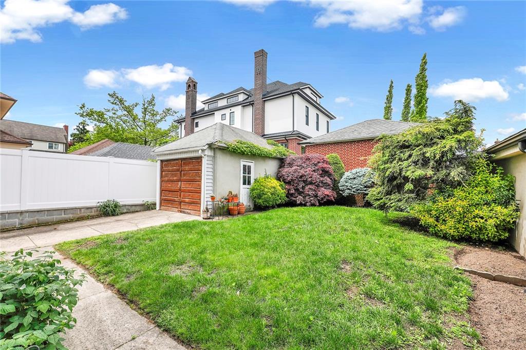 8016 Colonial Road Bay Ridge Brooklyn NY 11209