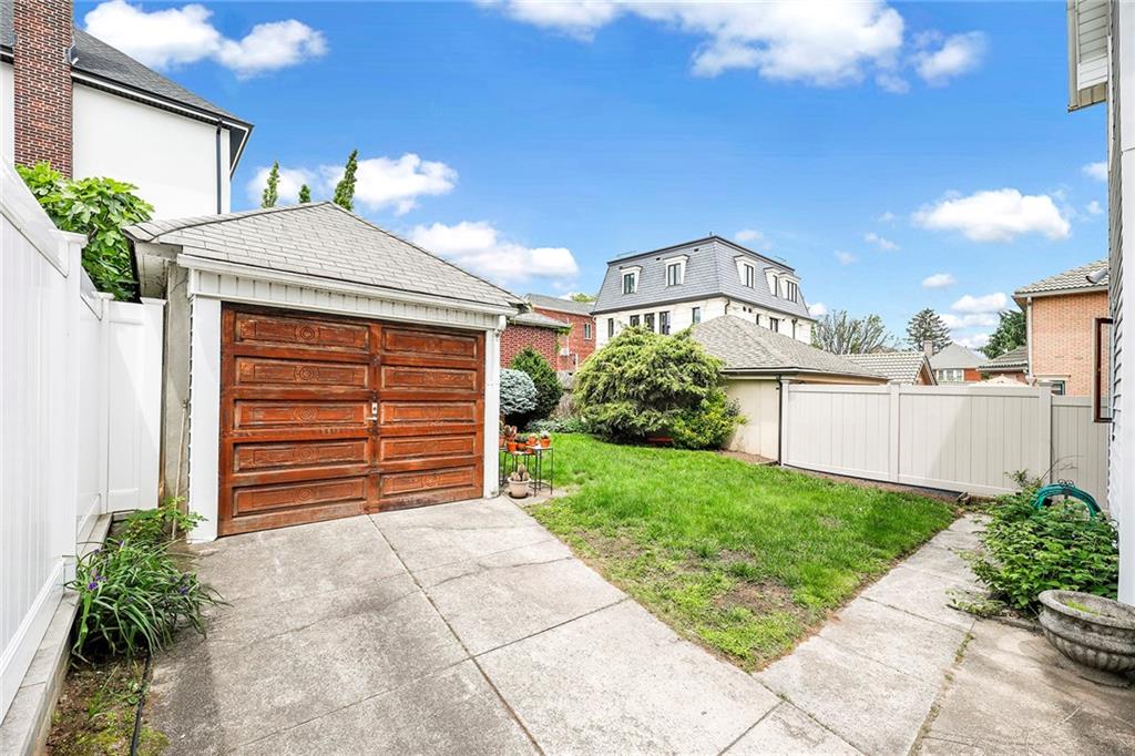 8016 Colonial Road Bay Ridge Brooklyn NY 11209