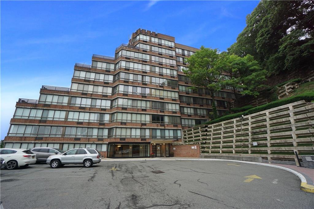 755 Narrows Road Grymes Hill Staten Island NY 10304