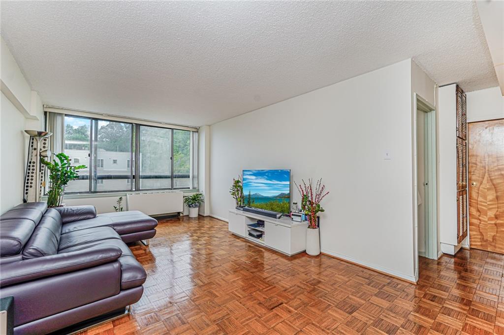 755 Narrows Road Grymes Hill Staten Island NY 10304