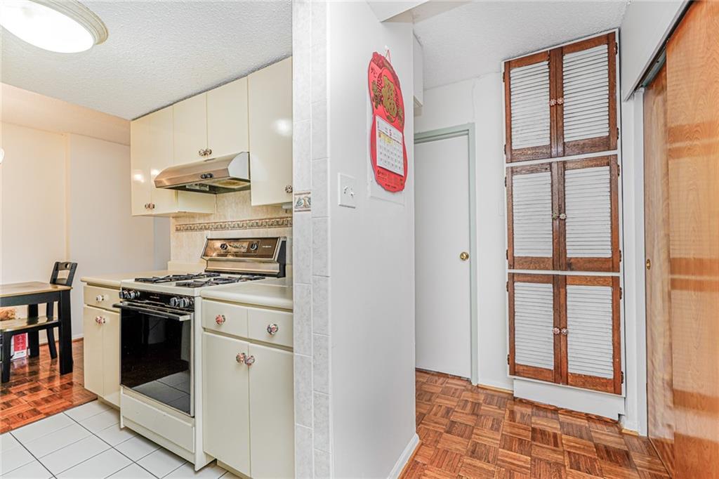 755 Narrows Road Grymes Hill Staten Island NY 10304
