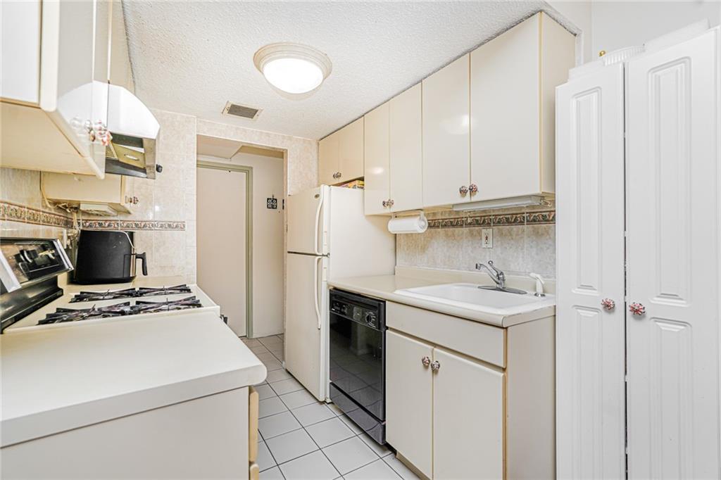 755 Narrows Road Grymes Hill Staten Island NY 10304