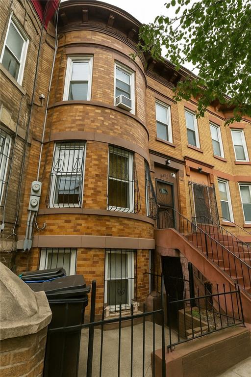 693 Georgia Avenue East New York Brooklyn NY 11207