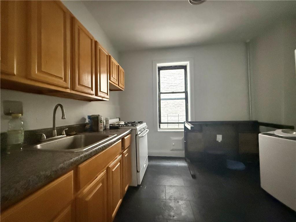 1570 66th Street Bensonhurst Brooklyn NY 11219