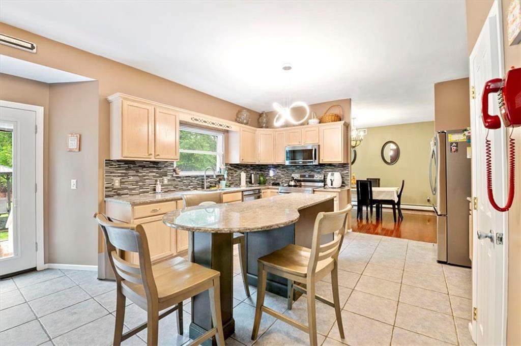 418 Randall Road Out of NYC Suffolk County NY 11961