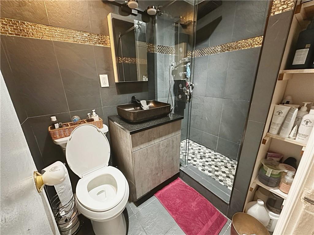 12421 Flatlands Avenue East New York Brooklyn NY 11207