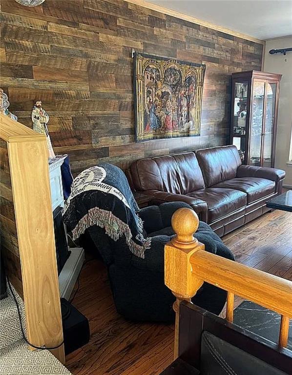 2054 Richomond Avenue New Springville New Springville NY 10314
