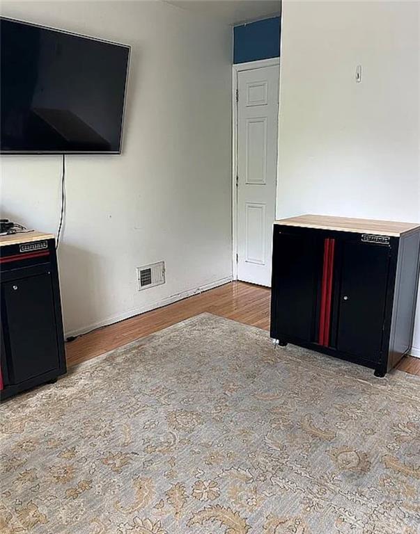 2054 Richomond Avenue New Springville New Springville NY 10314