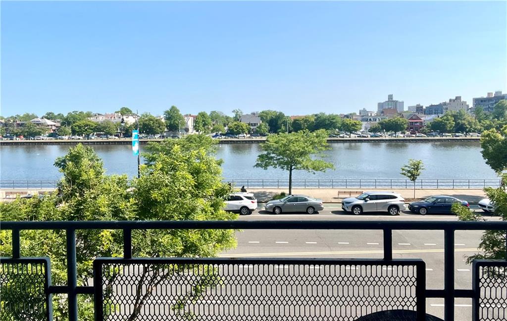 1625 Emmons Avenue Sheepshead Bay Brooklyn NY 11235