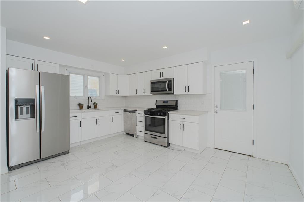 3553 Hylan Boulevard Bay Terrace Staten Island NY 10308