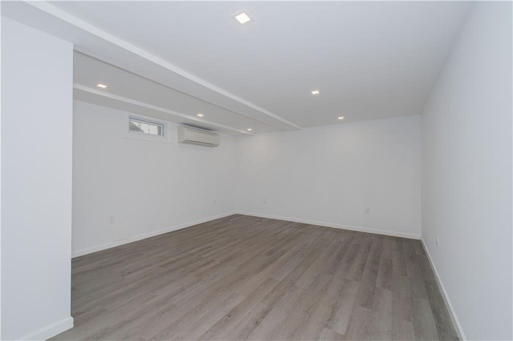 3553 Hylan Boulevard Bay Terrace Staten Island NY 10308