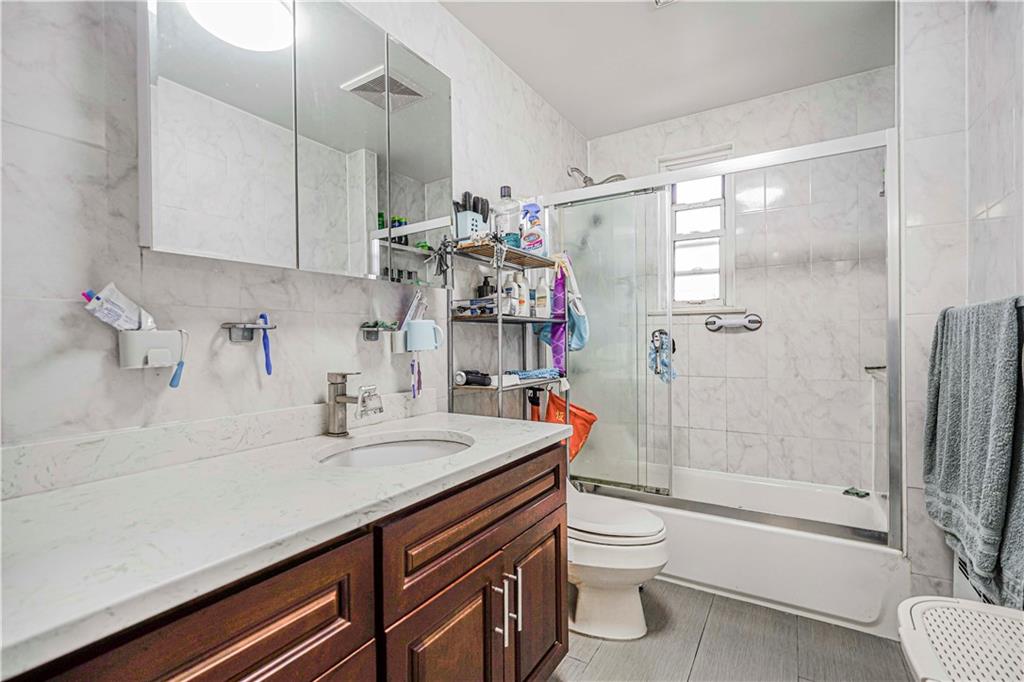 1061 59th Street Borough Park Brooklyn NY 11209