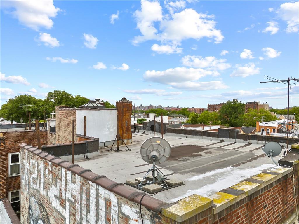 2105 East 14th Street Sheepshead Bay Brooklyn NY 11229