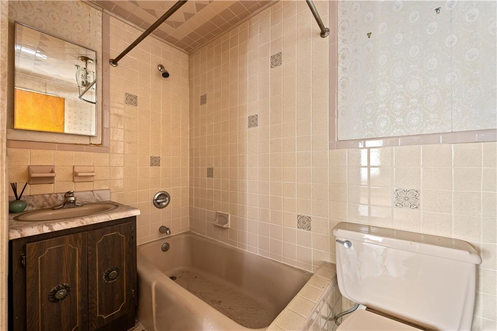 1535 64th Street Borough Park Brooklyn NY 11219