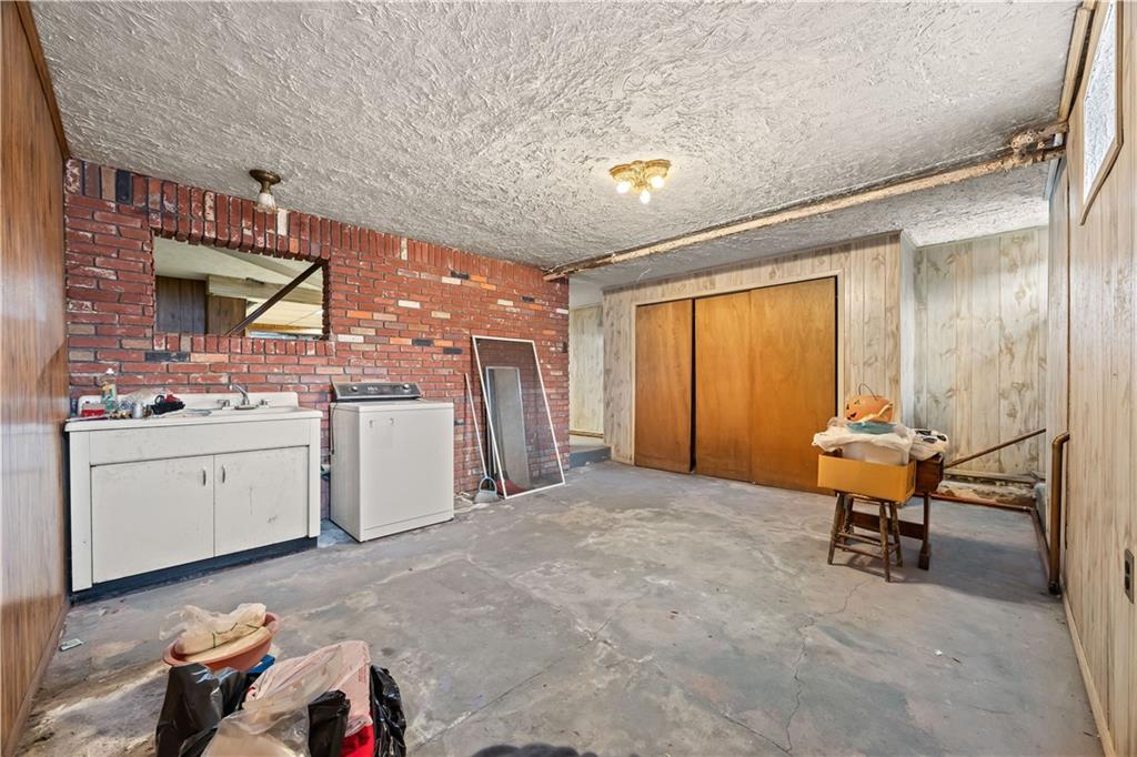 1535 64th Street Borough Park Brooklyn NY 11219