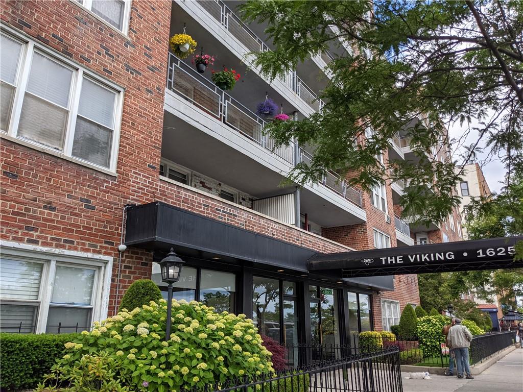 1625 Emmons Avenue Sheepshead Bay Brooklyn NY 11235