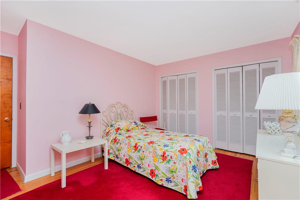 60 Cedar Terrace Grymes Hill Staten Island NY 10304