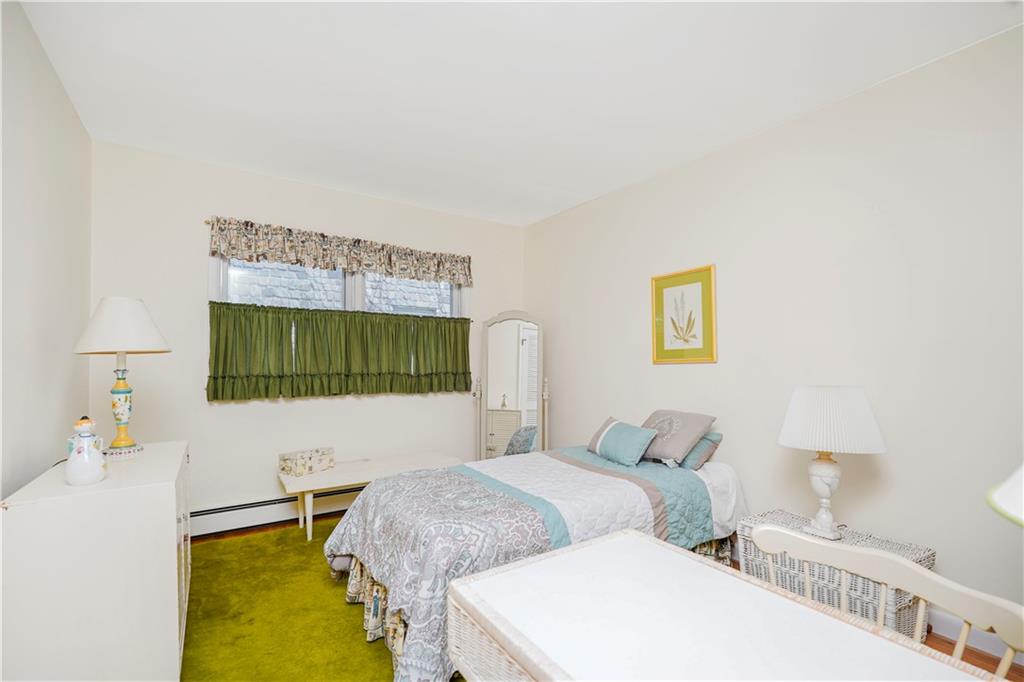 60 Cedar Terrace Grymes Hill Staten Island NY 10304