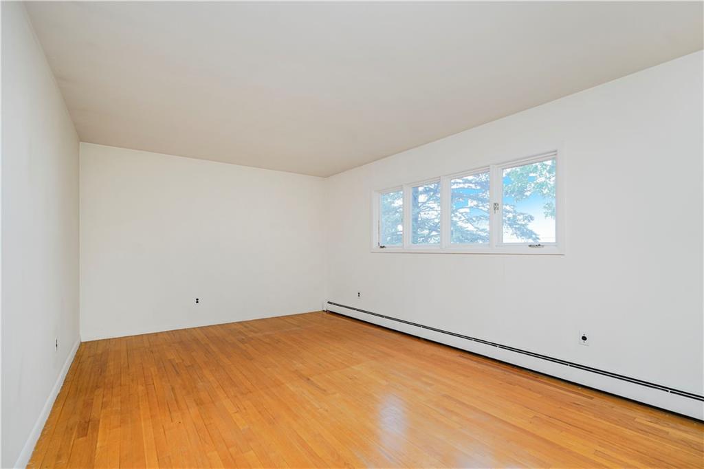 60 Cedar Terrace Grymes Hill Staten Island NY 10304