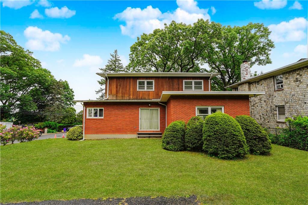 60 Cedar Terrace Grymes Hill Staten Island NY 10304