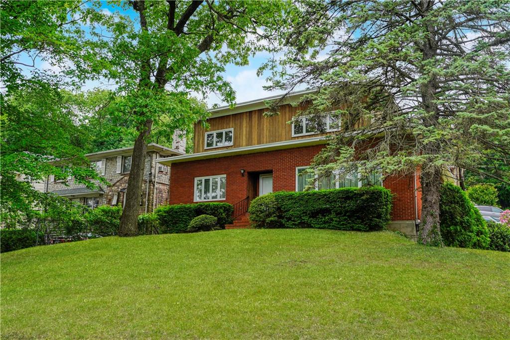 60 Cedar Terrace Grymes Hill Staten Island NY 10304