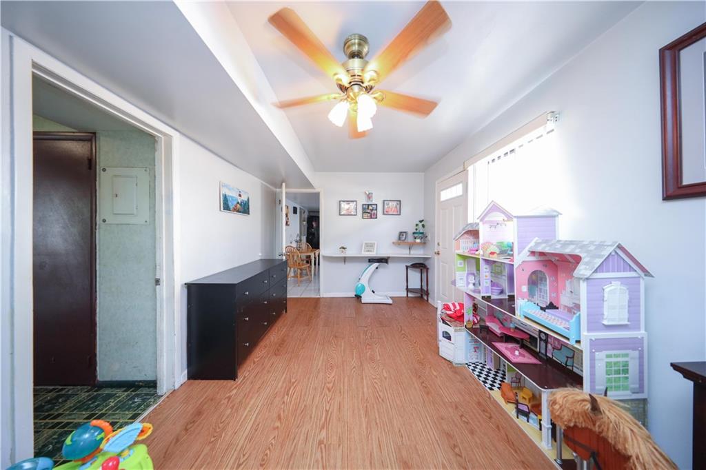 53 Marisa Circle Rossville Staten Island NY 10309
