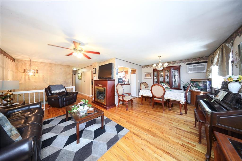 53 Marisa Circle Rossville Staten Island NY 10309