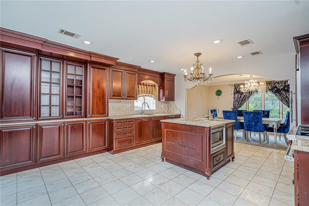 284 Todt Hill Road Todt Hill Staten Island NY 10314