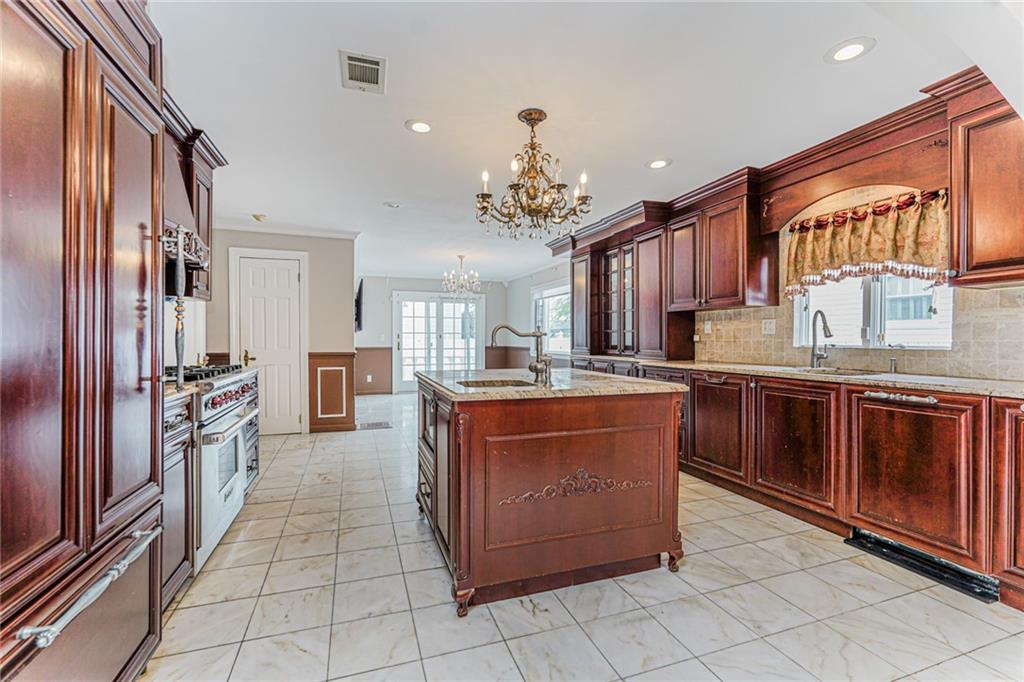 284 Todt Hill Road Todt Hill Staten Island NY 10314