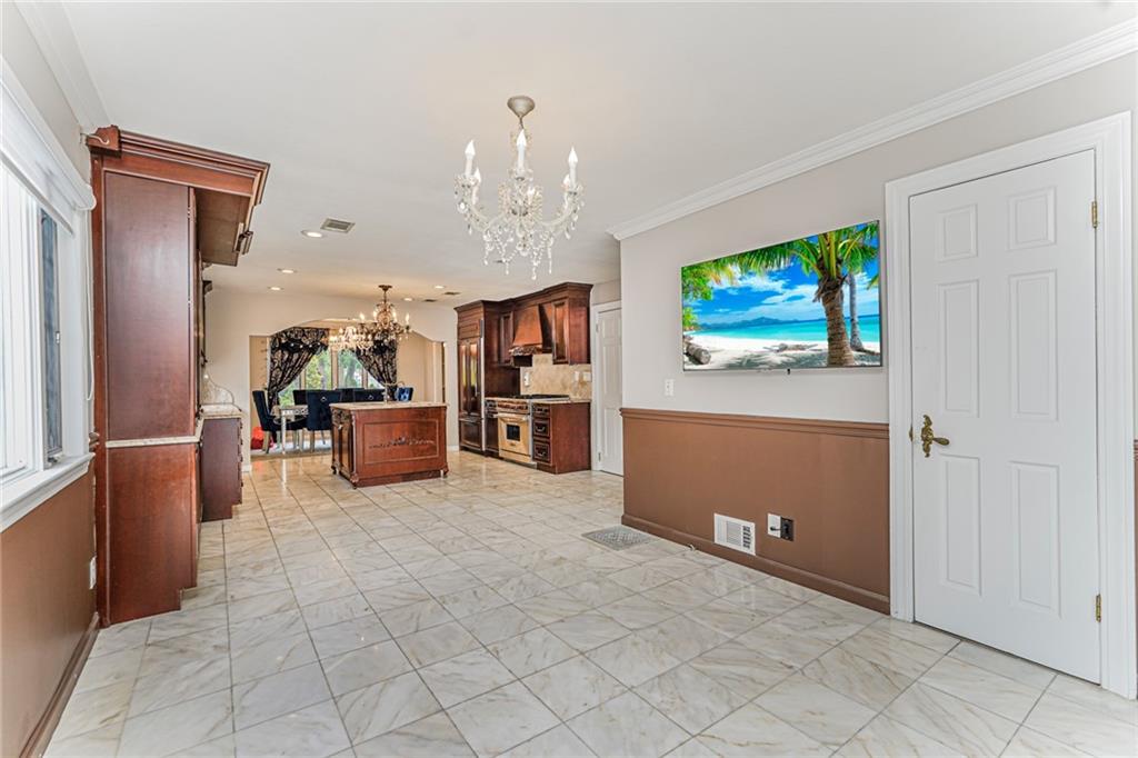 284 Todt Hill Road Todt Hill Staten Island NY 10314