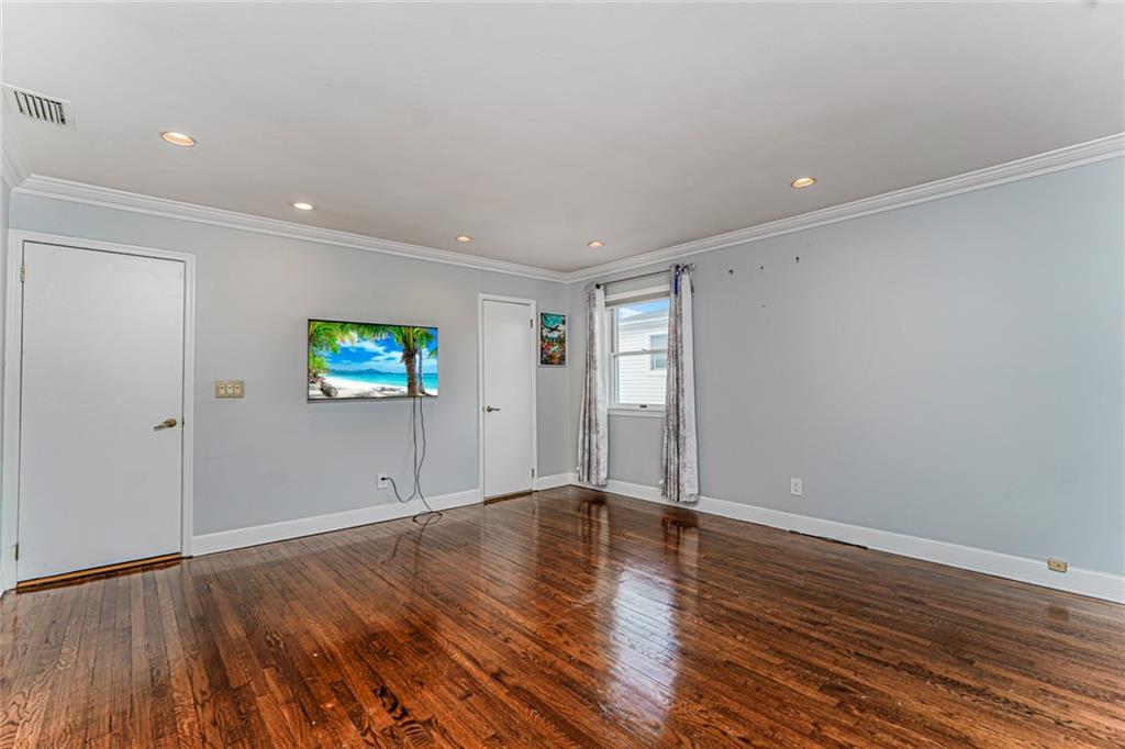 284 Todt Hill Road Todt Hill Staten Island NY 10314