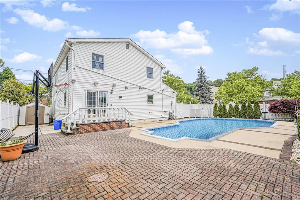 284 Todt Hill Road Todt Hill Staten Island NY 10314