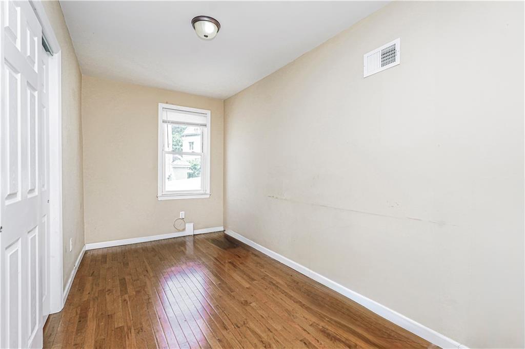 483 Van Duzer Street Tompkinsville Staten Island NY 10301