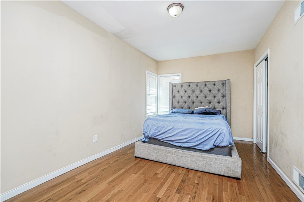 483 Van Duzer Street Tompkinsville Staten Island NY 10301