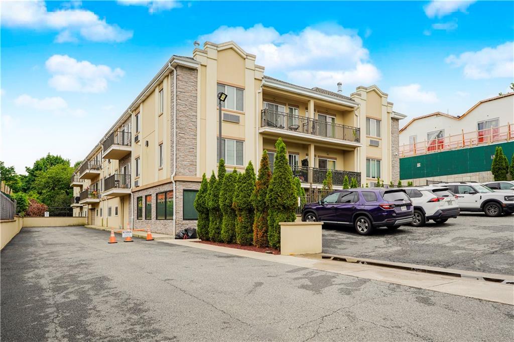 1235 Forest Hill Road Staten Island NY 10314