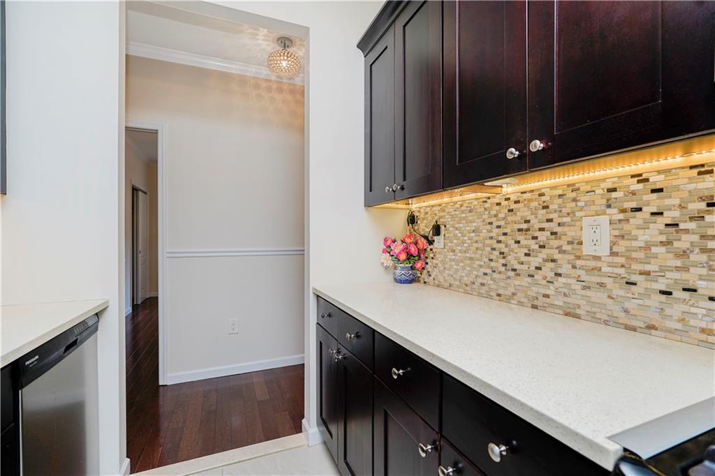 1235 Forest Hill Road Staten Island NY 10314