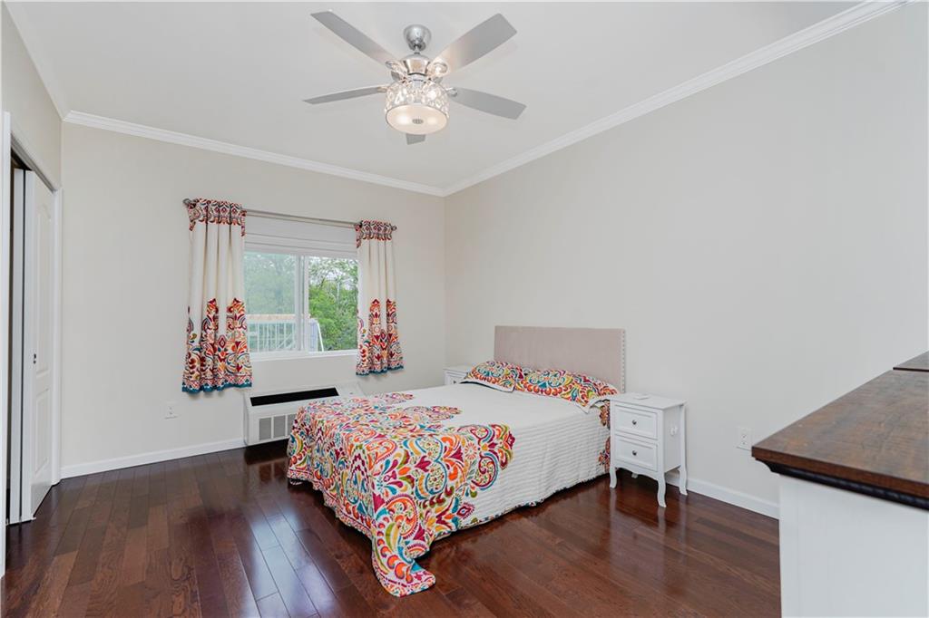 1235 Forest Hill Road Staten Island NY 10314