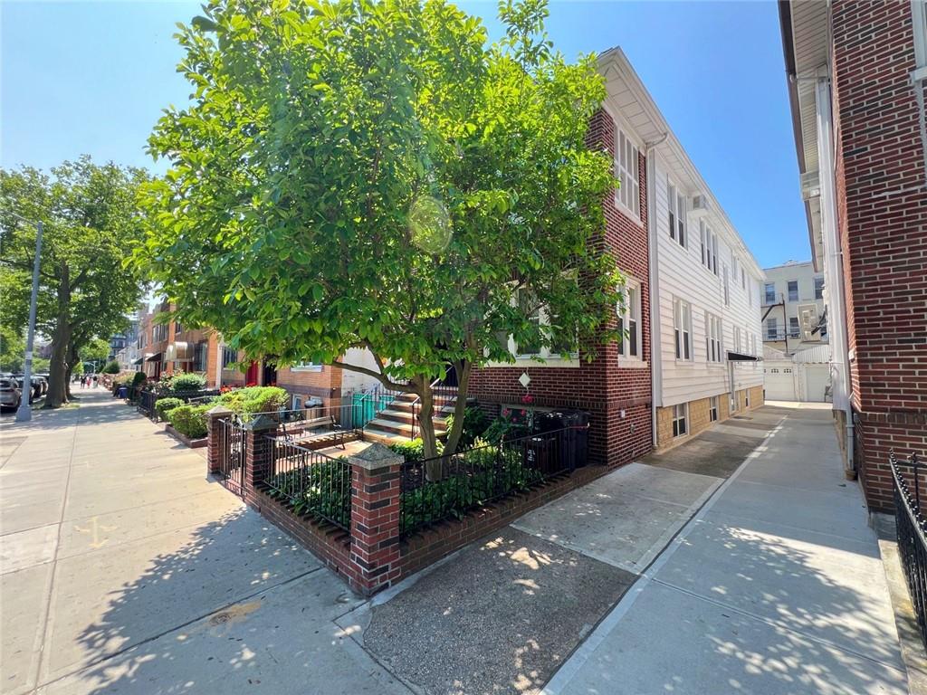 2112 Bay Ridge Parkway Bensonhurst Brooklyn NY 11204