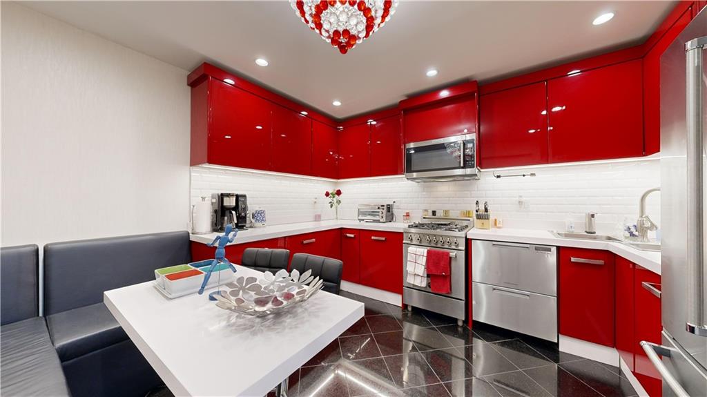 2955 Ocean Parkway Brighton Beach Brooklyn NY 11235