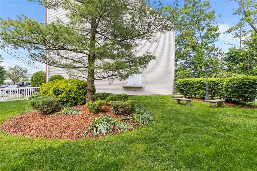 52 Francine Court New Dorp Staten Island NY 10306